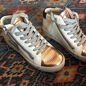 Dolce Vita Sneakers